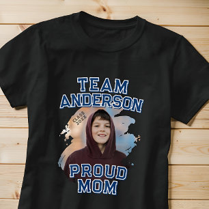 Team [Last Name] Proud Mom Graduation Photo T-Shirt
