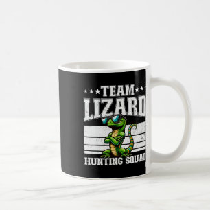 Team Lizard Hunting Squad Funny Retro Gecko Lizard Coffee Mug