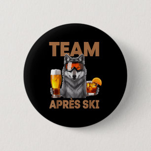 Team wolf drinking beer cocktail winter vacation 6 cm round badge
