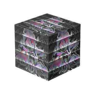 Techno Bouquet Cube