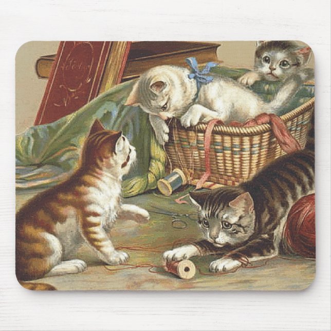 TEE Curious Cat Mouse Mat (Front)