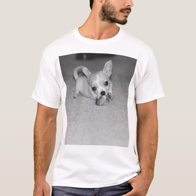 Telula The Chihuahua!! T-Shirt (Front)