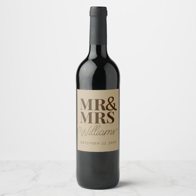 Template Wedding Favour Mr & Mrs Name Rustic Moder Wine Label (Front)