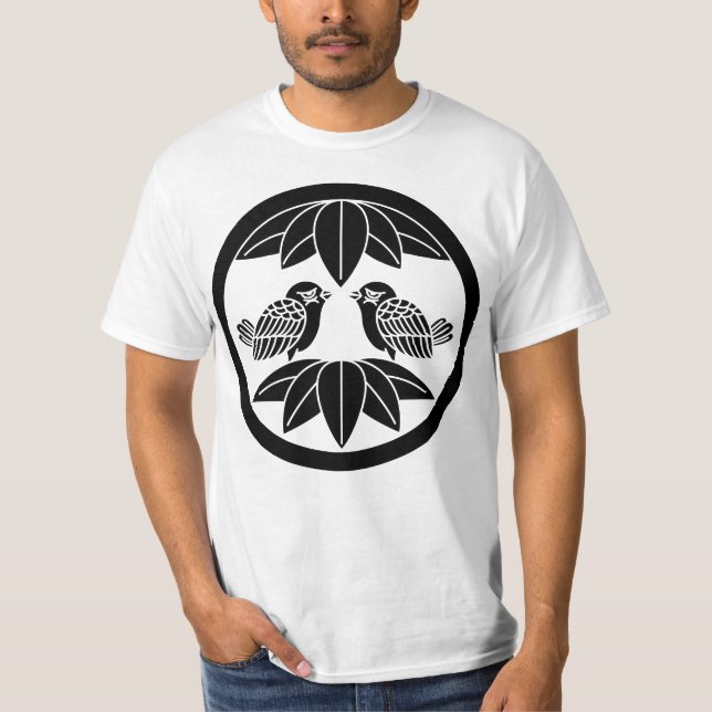 Ten bamboo leaves & facing sparrows T-Shirt (Front)