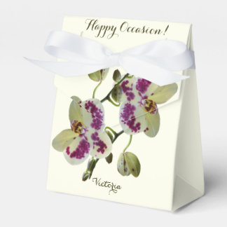 Tent Favour Boxes Rich Pale Yellow Orchids