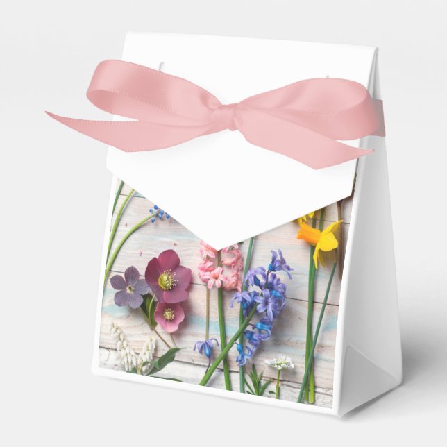 Tent with Ribbon Favour Box (Front Side)