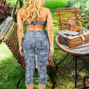 Textile Greys  Capri Leggings