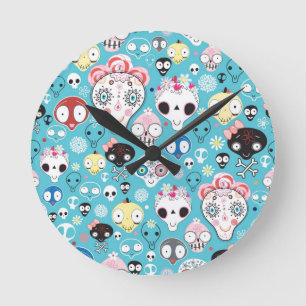 Texture laughing skull round clock
