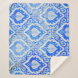 Thai pattern: ceramic tiled church. sherpa blanket