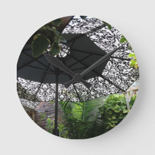 THAI RESTURANT UMBRELLA / SCENE CLOCK