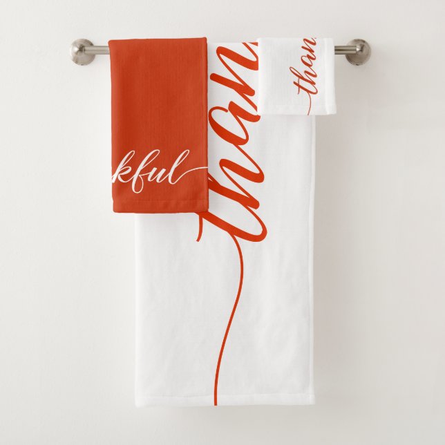 Thankful Fall Orange Modern Script Bath Towel Set (Insitu)
