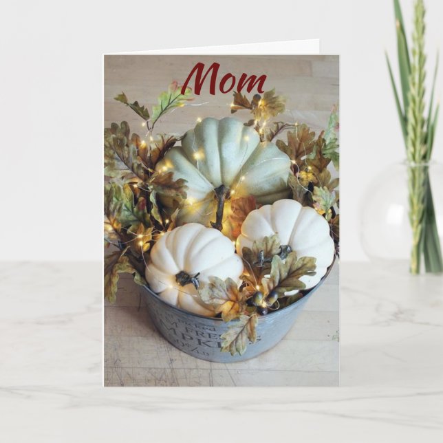 THANKFUL FOR MOM'S LOVE AT THANKSGIVING CARD (Front)