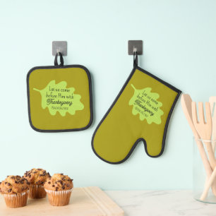 Thanksgiving Bible Verse Green Leaf Autumm Olive Oven Mitt & Pot Holder Set