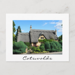 Thatched roof cottage in Chipping Campden Postcard