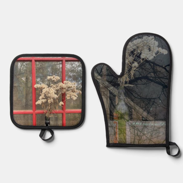 The 13th Skult.  Oven Mitt & Pot Holder Set (Front)