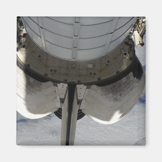 The aft portion of the Space Shuttle Endeavour 2 Magnet (Front)