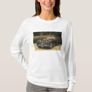 The Alfa Romeo 8C 2900B is a very rare and very T-Shirt
