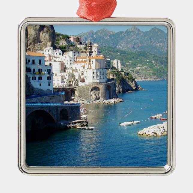 The Amalfi Vista Metal Tree Decoration (Front)