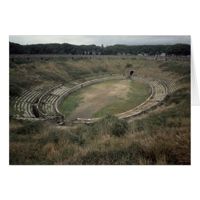 The Amphitheatre (Front Horizontal)