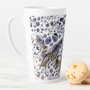 THE BEACH, SEAWEED, WATER AND SAND LATTE MUG