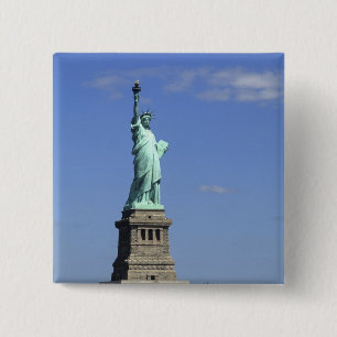 The beauty of the famous Statue of Liberty on 15 Cm Square Badge