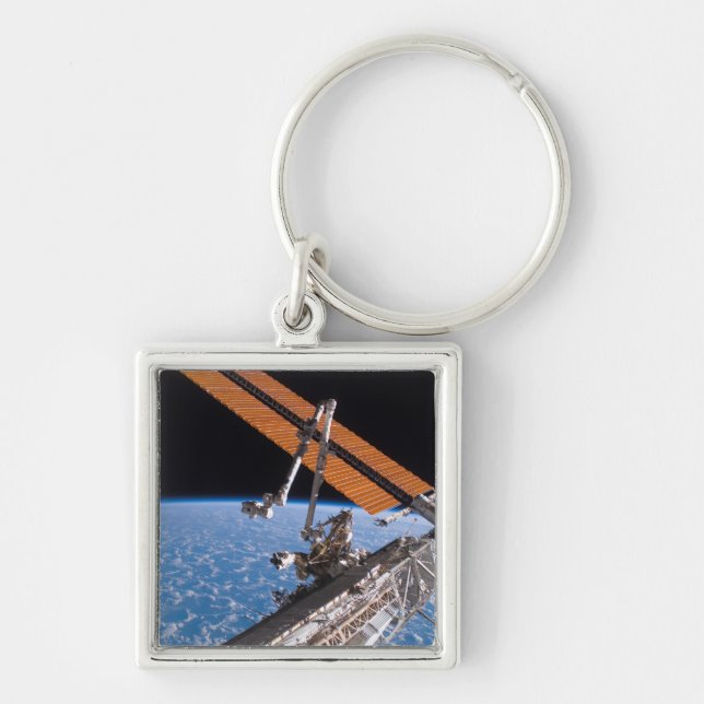 The Canadarm2 and solar array panel wings Key Ring (Front)