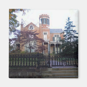 The Castle Magnet
