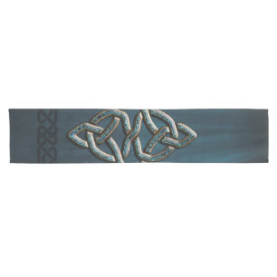 The celtic knot short table runner
