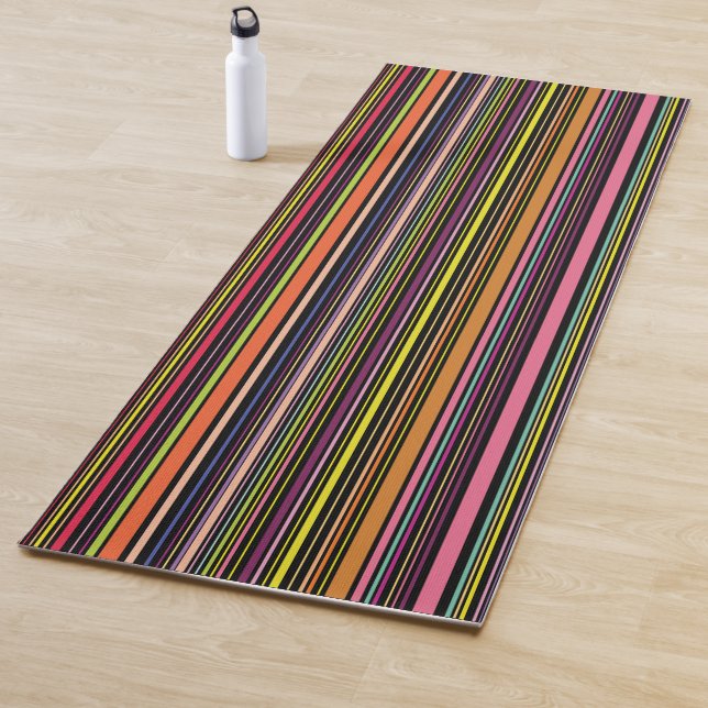 The colourful  pattern yoga mat (In Situ)