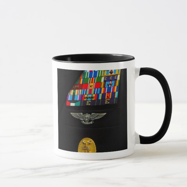 The command master chief badge mug (Right)
