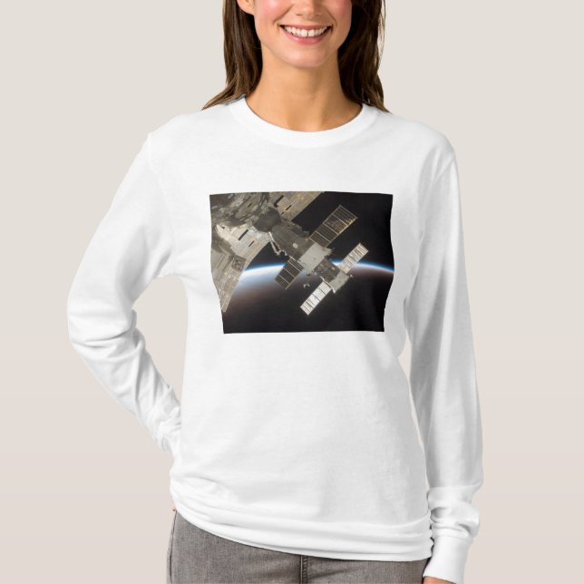 The docked Soyuz 13 T-Shirt (Front)