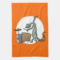 The drum playing lizard