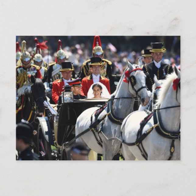 The Duke and Duchess of Sussex carriage ride Postcard (Front)