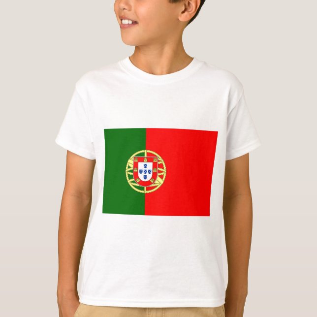 The Flag of Portugal (Bandeira de Portugal) T-Shirt (Front)