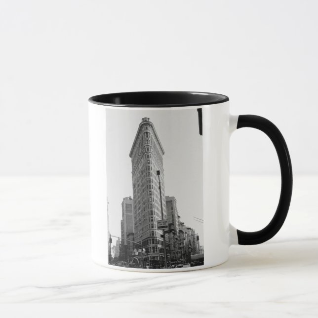The Flatiron Building (photo) Mug (Right)