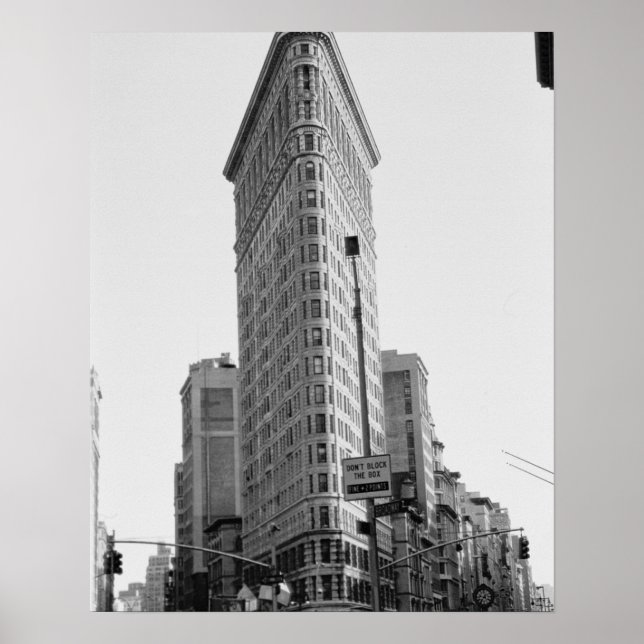 The Flatiron Building (photo) Poster (Front)