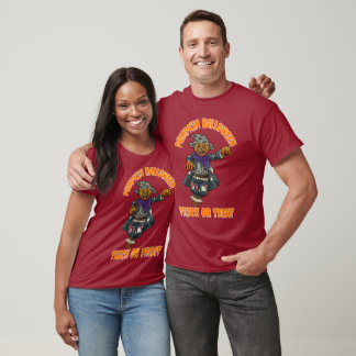 The full moon brings Halloween spirits T-Shirt