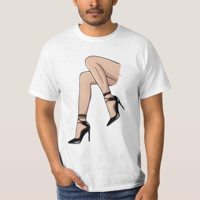 The girl vogue cute lierabl T-Shirt (Front)