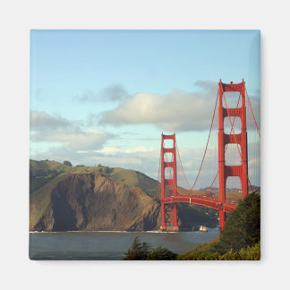 The Golden Gate Bridge Magnet