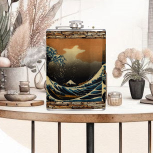 The Great Wave of Kanagawa Vintage Japanese Artist Hip Flask