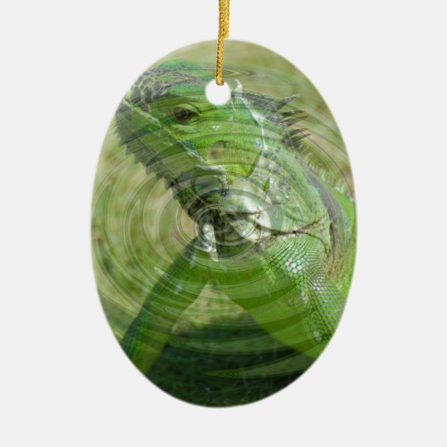 The Green Iguana Ceramic Tree Decoration (Front)