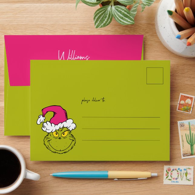 The Grinch in Pink Santa Hat Envelope (Desk)