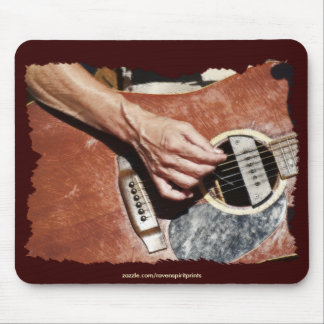 THE GUITARIST MUSIC LOVER Mousepad