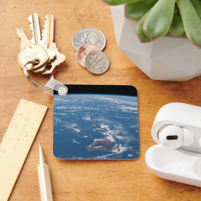 The Hawaiian Island Chain Key Ring (Desk)