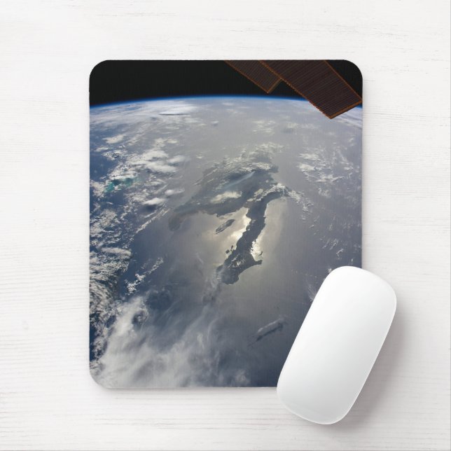The Island Of Hispaniola With Sunglin Mouse Mat (With Mouse)