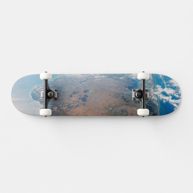 The Island Of Madagascar. Skateboard (Horz)