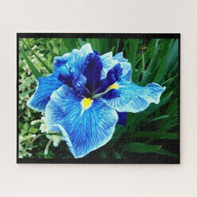 THE JAPANESE IRIS FLOWER JIGSAW PUZZLE (Horizontal)