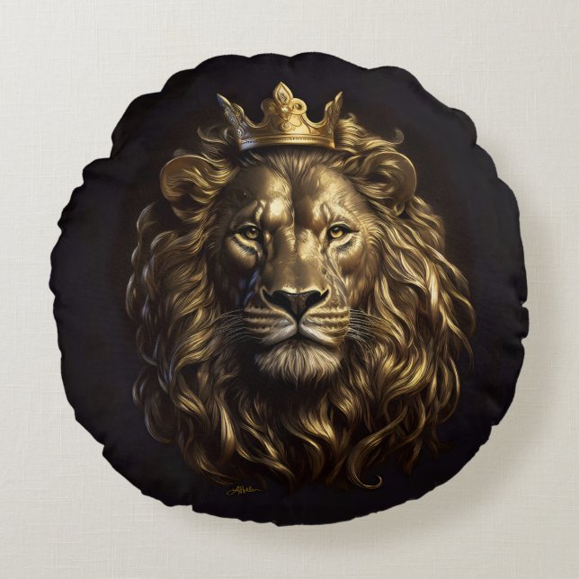 The King! The Not-So-Cowardly Lion of Oz Round Cushion (Front)