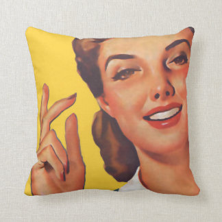 The Kitsch Bitsch : Vintage Housewife Graphic Cushion