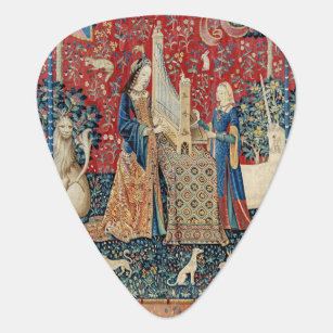 The Lady and the Unicorn, Hearing Guitar Pick